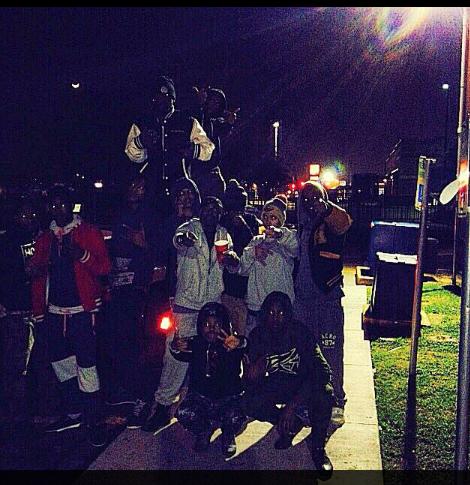 ombbloodbath's tweet photo. still rocking with the same niggas GANG niggas #EARLY103 http://t.co/X1RVlwa3ue