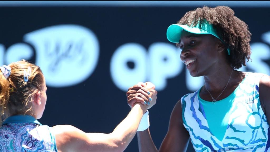 bbctennis's tweet photo. "This little cat still has a few tricks" - Venus Williams makes the 4th round of a slam for the 1st time in 4 years. http://t.co/0CAfaWH5YD