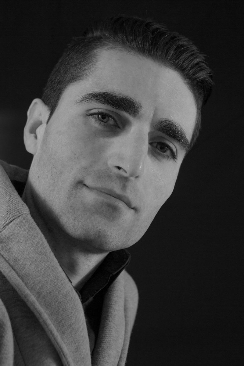 PDXMediaWorks's tweet image. @PDXMediaWorks is now offering photography services for bands/musicians/models/actors...Hit us up!