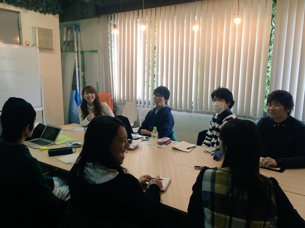 gakuseidrepla_o's tweet photo. 【ミーティング】
理想のチームって？何を大切にしたい？
意見を出し合って、出たキーワードをミーティングで実現していくためにはどうすれば良いのか話し合いました！ http://t.co/KbXno0pOmE