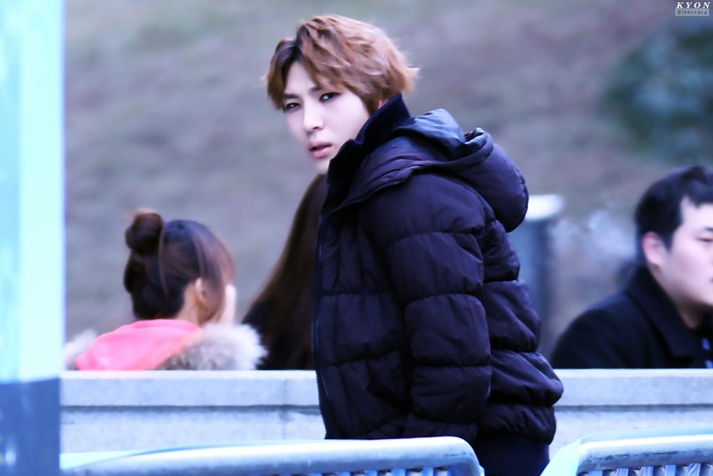 B8GimhDCAAAhWU1.jpg:large