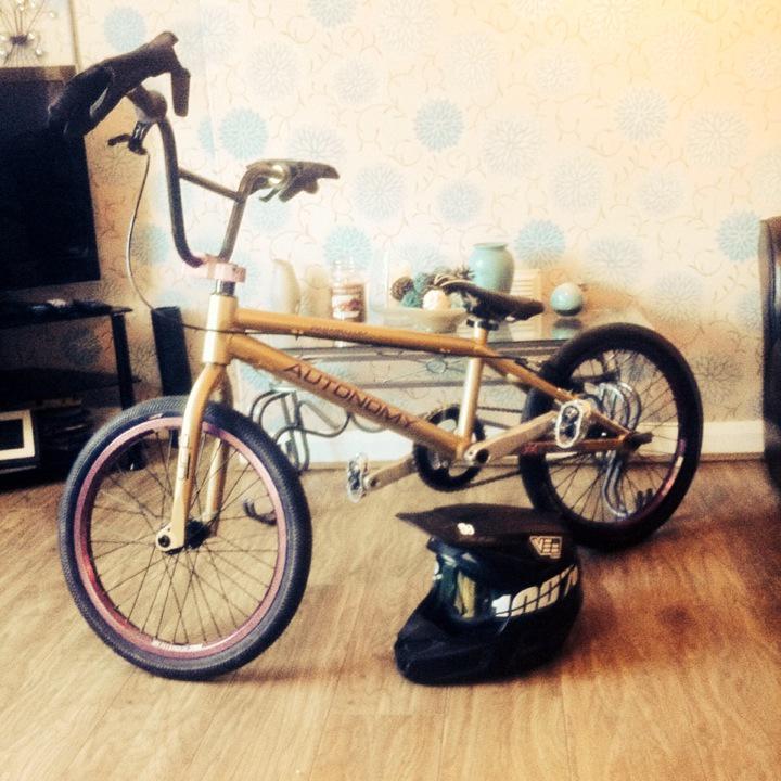 Calbmxracing123's tweet photo. http://t.co/1E0RwgHGYf