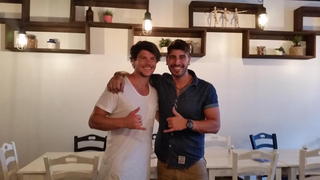 PhilipVakos's tweet photo. what a great catchup with @churchill_dan @dan_churchill good to see u again brother http://t.co/BI4XPgGdTG
