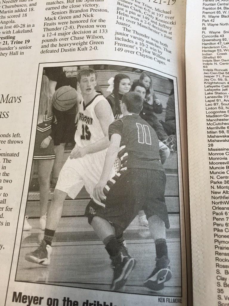 Dustin_Minard's tweet photo. Look at @tyler_meyer6 getting in the paper too! #HighDribble #CourtVision http://t.co/XGhGbPFbxg