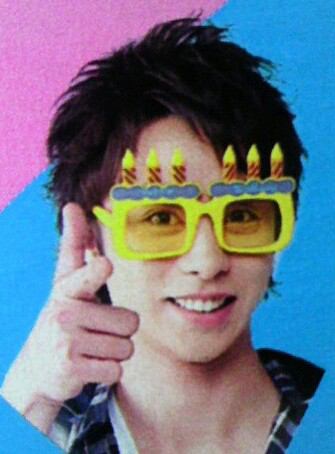 SHO SAKURAI
Happy birthday                33                                                                  