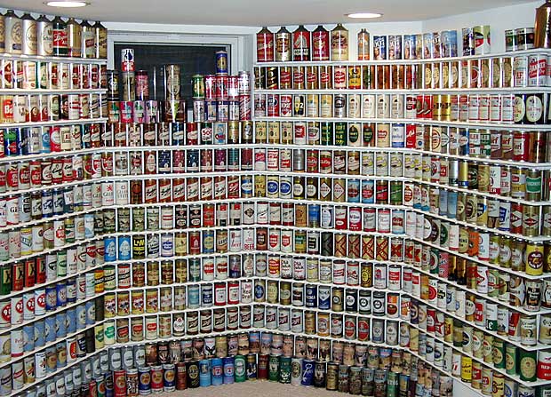 BlueBoxWales's tweet image. Does your fella do this? Got stuff EVERYWHERE? Blue Box can store it for you from ONLY £1psm. Call us for more info