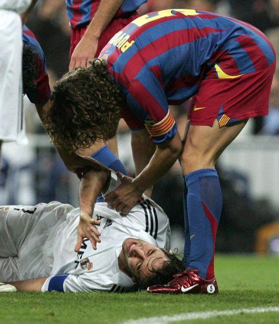 Raul7Capitan7's tweet photo. Football is nothing without Respect. 

El fútbol no es nada sin Respeto. http://t.co/hSvngd0YXy