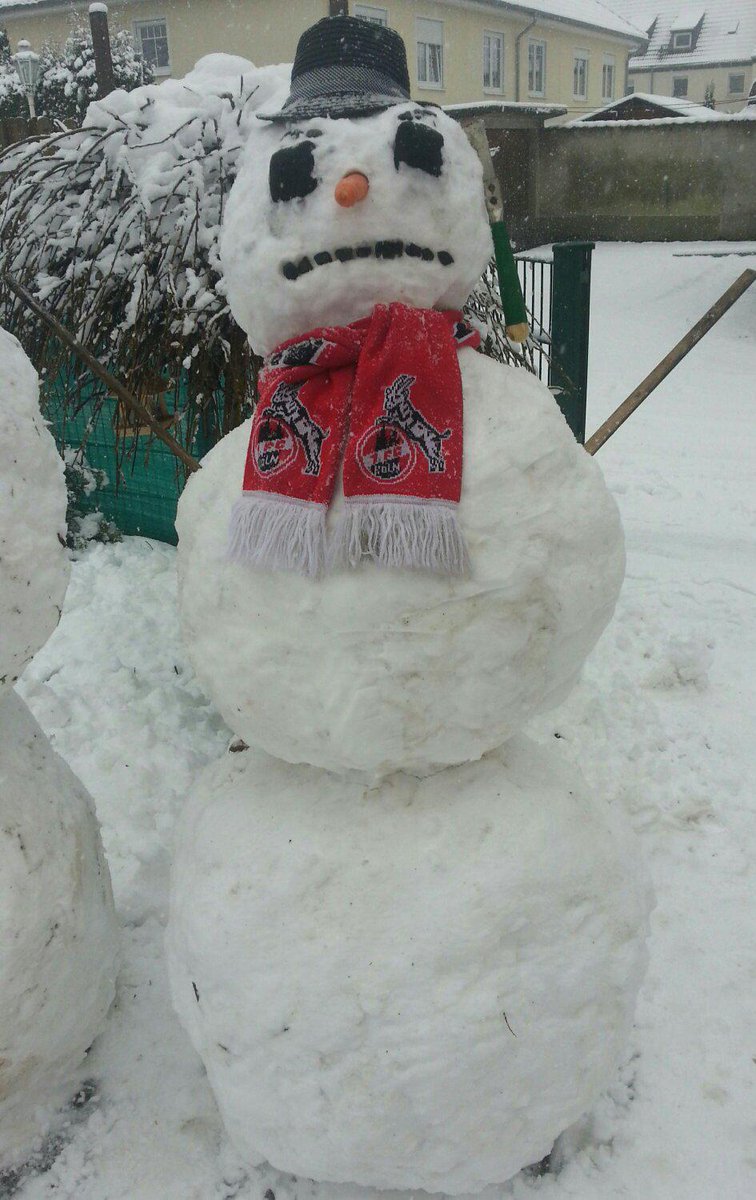 Nielsabend's tweet image. #effzeh #hooligans #snowcontent
