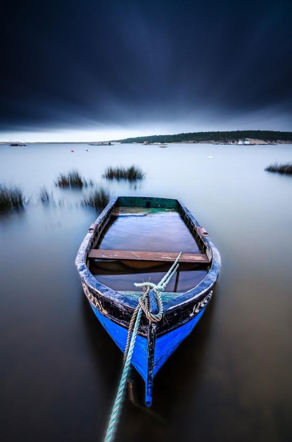 BillD2409's tweet photo. "@Emils72: 6 minutes of deep blue by Remedios @500px #photo #landscape #image http://t.co/mntQ7ewBja"
#EmptyBoat #NoFloat