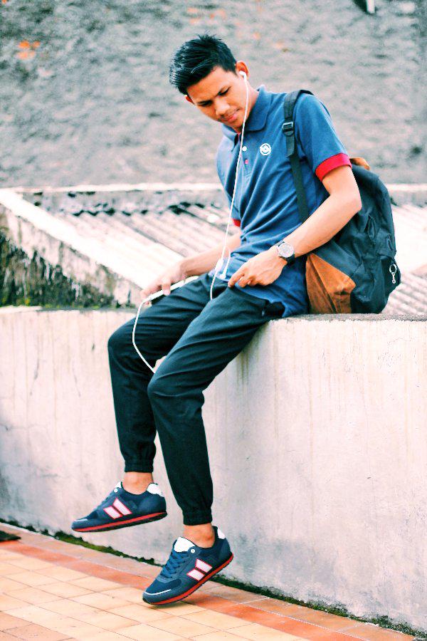 Happy #queenbeerday #macbeth #dreambirds cc <a href="/QueenBeerJeans/">QUEEN BEER JEANS</a>