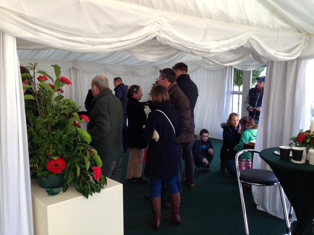 bloodstocknews's tweet photo. Guests @AgaKhanStuds enjoy fantastic hospitality ahead of viewing the Stallions #ITMStallionTrail http://t.co/hQc4v10g1g