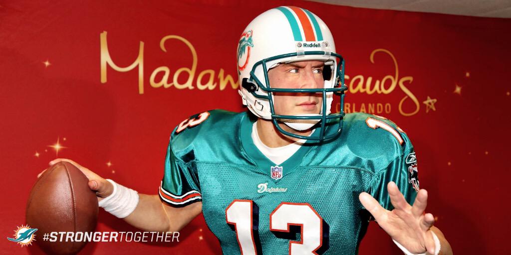 MiamiDolphins's tweet photo. This morning @TussaudsOrlando unveiled their brand new figure of @DanMarino!

#DantheMan http://t.co/FqzvGJvwMI