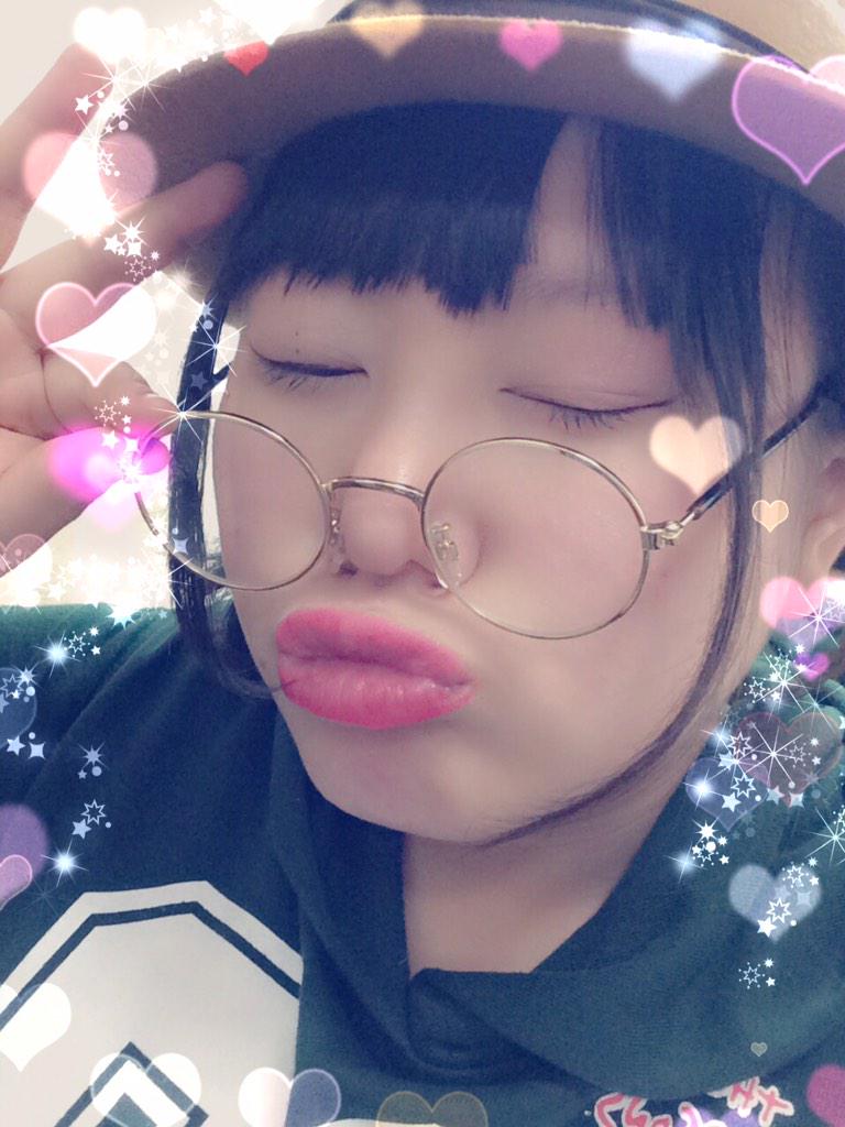 ジャニヲタ可愛い子bot No47 Suzukasuba すばる担当 メガネにあいすぎる可愛いすぎでしょ いいなぁー 可愛いと思ったらrt Rtしてくれた方で気になった子紹介 フォローしてくれた方で気になる子紹介 Http T Co Chkruttfoc