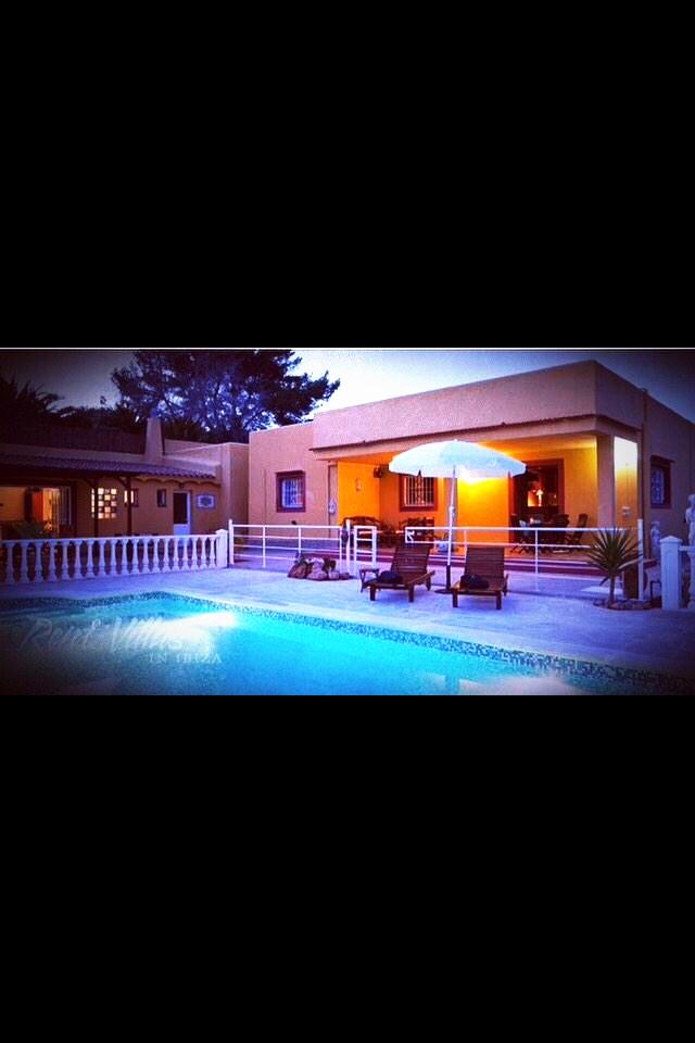 liamreed774's tweet photo. July hurry up !! #ibiza #apartment #holiday #lads #comeon http://t.co/UTzbKPZNaU