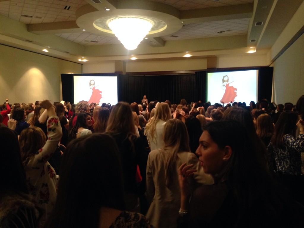 Emoji warmup 💃💃💃 #AXOLA15 #AXOtakesIndy #axohq