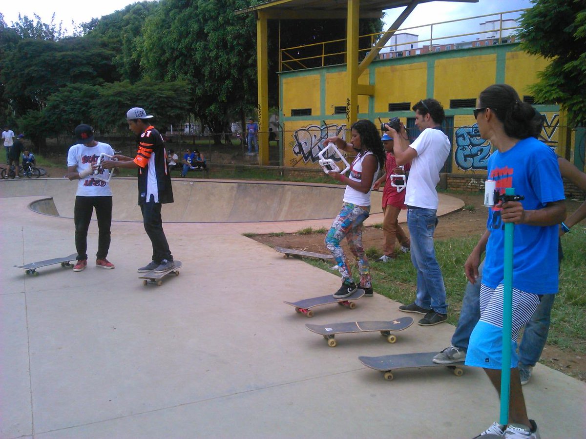 PuntoXeroInf's tweet photo. Listos...!! #skaterandfilmer
En el #skateparkCaliDa #sk8rig
@trueque_s http://t.co/z3RQm5JU7e