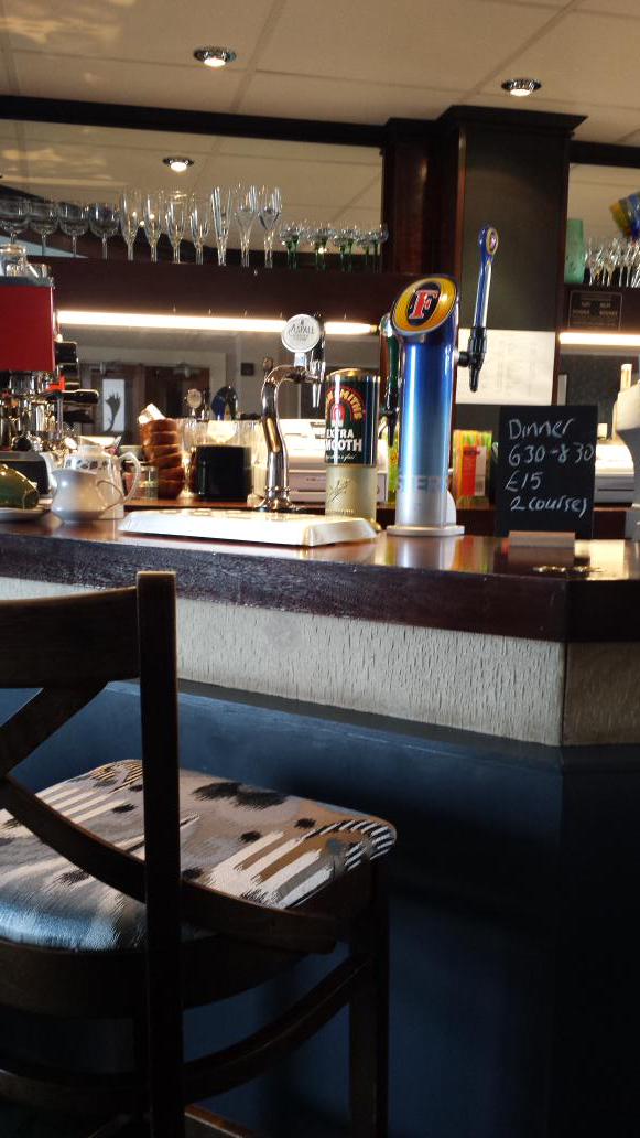 KnightsCourt's tweet photo. Thank you @valcoleltd. New beers to add to the new bar stools. Loving the hotel bar more every day http://t.co/KbdQ0EJ7tw