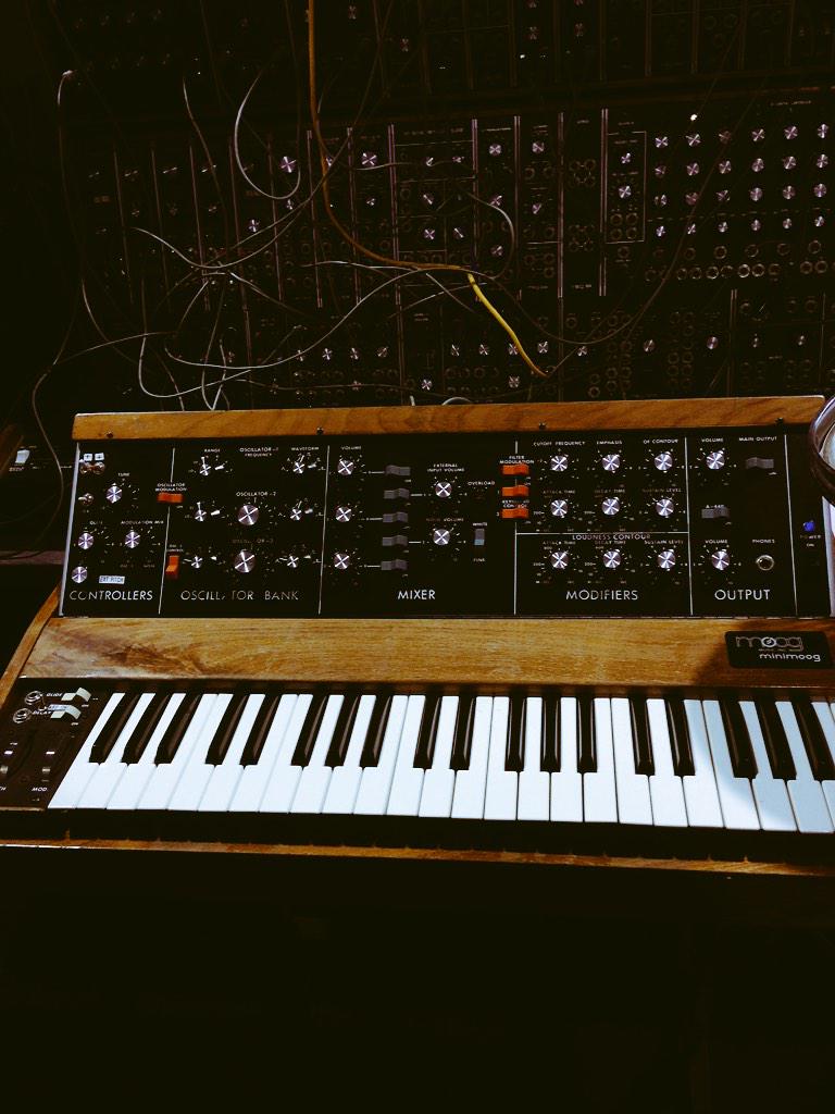 MarcusRezak's tweet image. Getting to explore the original #moogmodular with @goldlikejoel demoing. Such great people over at @moogmusicinc