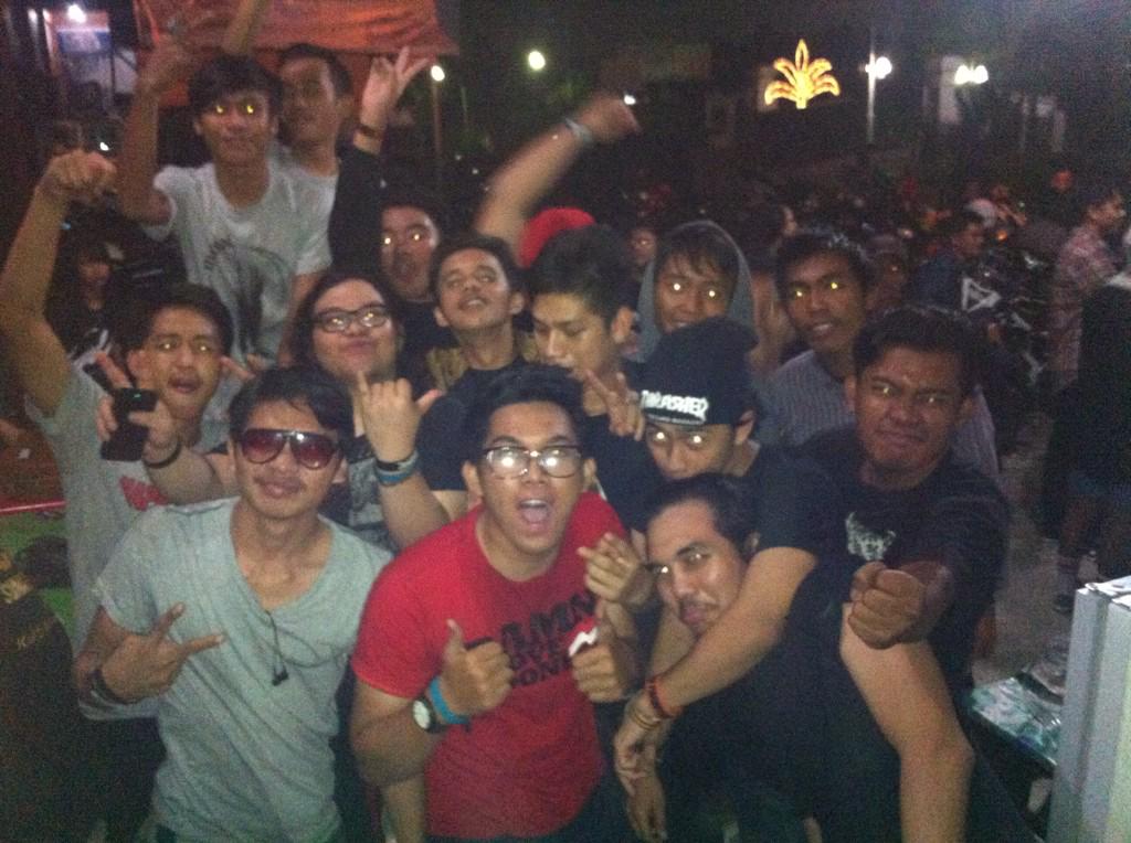 Rawk Store tweet media