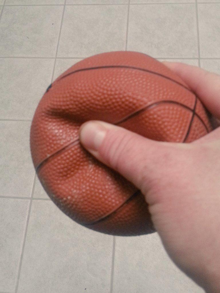 CaldonKyle's tweet photo. How Tom Brady likes his basketball #DeflateGate #GoHawks http://t.co/EgG2mWdJhi