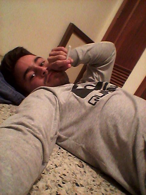 YasserRodrigue3's tweet photo. 11:18pm http://t.co/oO4k341UuP
