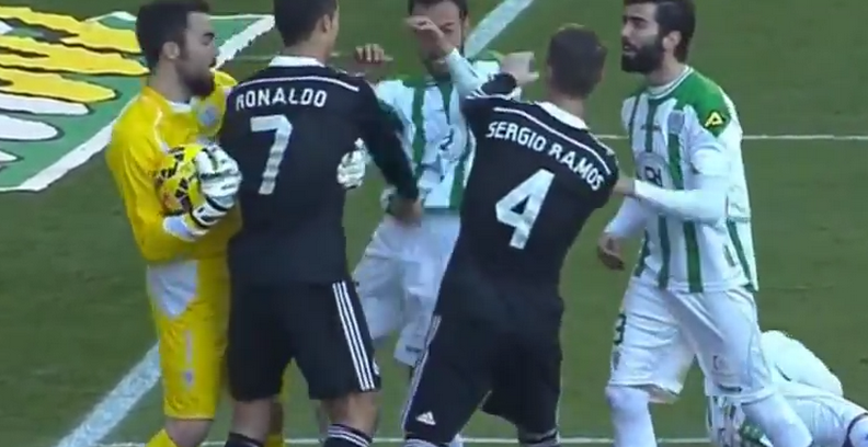 BleacherReport's tweet photo. VIDEO: @Cristiano earned a red card for striking a Cordoba opponent, faces 3 match ban   http://t.co/dCV0biPdWd http://t.co/wZF3QdzPHN