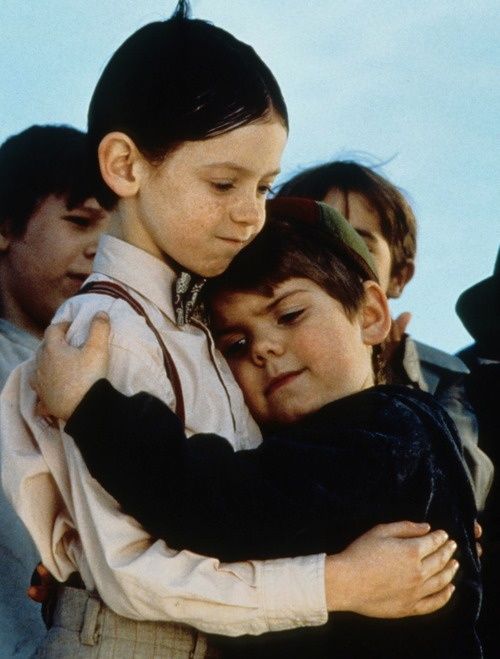 SpotlightGt's tweet photo. Comparte tu domingo con tu mejor amigo, siempre disfrutas al máximo #LittleRascalFlats #SpotlightCine http://t.co/wklgHqs1af