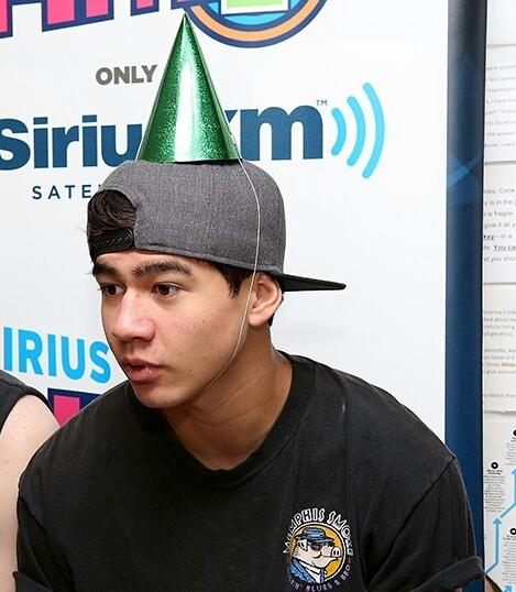  HAPPY BIRTHDAY CALUM HOOD...I LOVE YOU!!! :) 