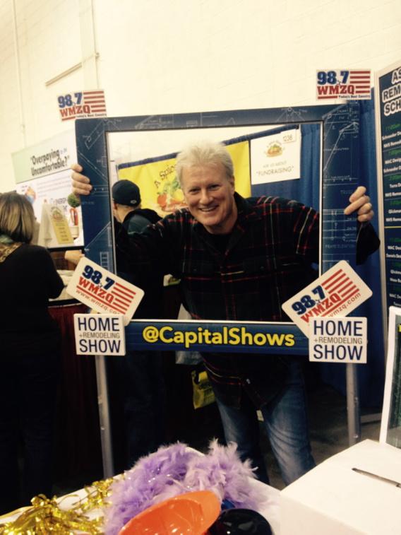 Michaeljonair's tweet photo. Looking to meet you! #dcHomeShow #remodel @CapitalShows Dulles Expo Center with Kevin O'Conner from @ThisOldHouse http://t.co/2UQiyn4lva