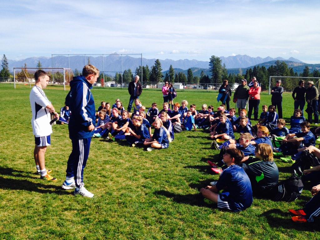 From outdoor to indoor, <a href="/WFCKootenay/">Kootenay Academy</a> East &amp; West meet again today for games at Nelson indoor facility #WFCKootenay