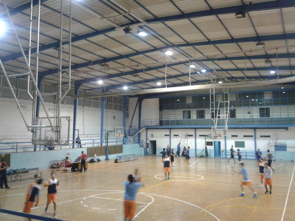 GSDAlcalaB's tweet photo. Termina la jornada el Junior Masc ante @ClubEstudiantes http://t.co/VPg6dAQrUo
