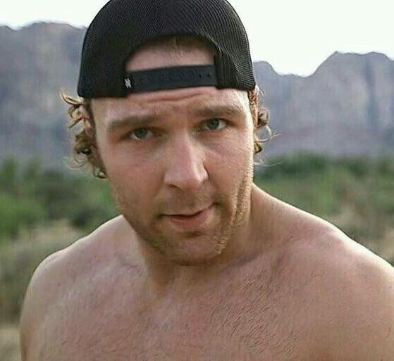 DAmbroseDaily's tweet photo. RT for Dean Ambrose. http://t.co/HSSz3cZVoL