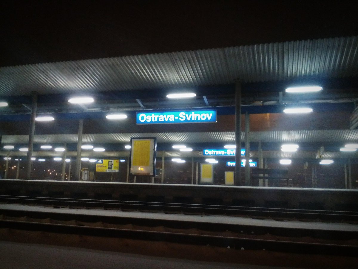 PatrikM007's tweet photo. #Night #Svinov #CD_Trains http://t.co/e4Qs0lbhrE