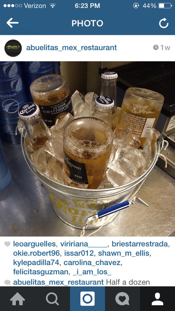 abuelitasmex98's tweet photo. Bucket of 6 coronas for $12! http://t.co/gvOO1XBe0j