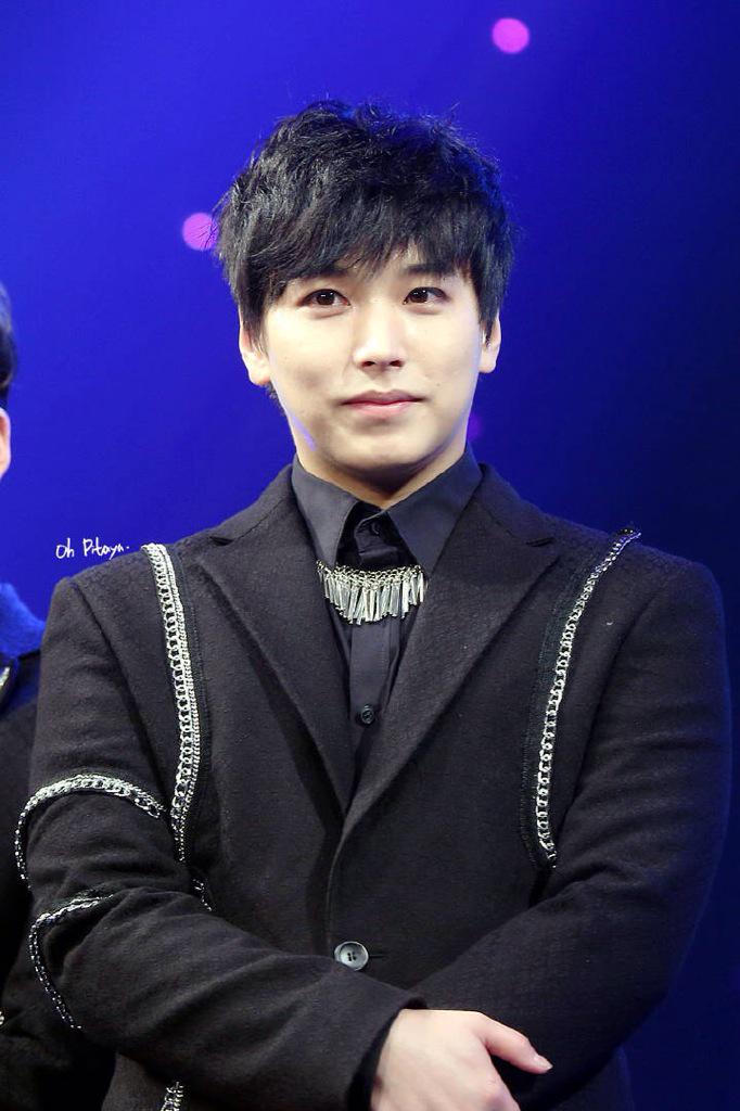 MineAlmostLover's tweet photo. 150125 Lotte Fan Meeting - #Sungmin (cre: OPTY) (1) http://t.co/C7tis4S7Mn