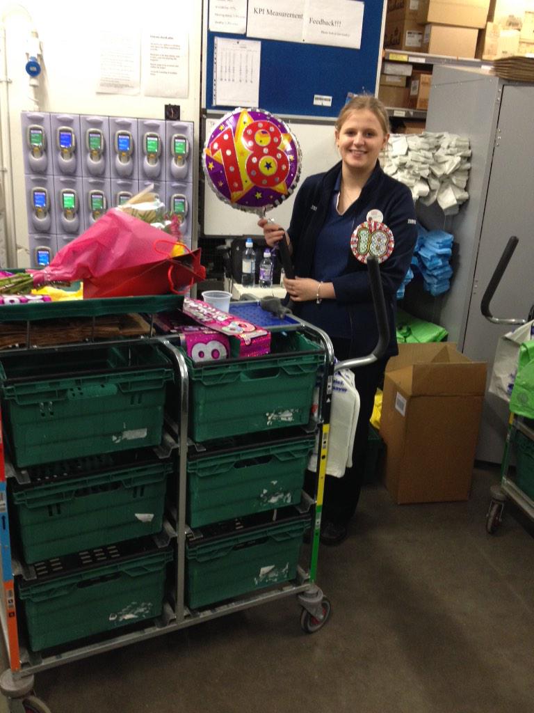 Fee48Simpson's tweet photo. Happy 18th @emma_hookins, u can now join the 4am club!! #easterin.com xx @2172_great @Chalkleylisa @barsidesteve http://t.co/lQTXAzLauV