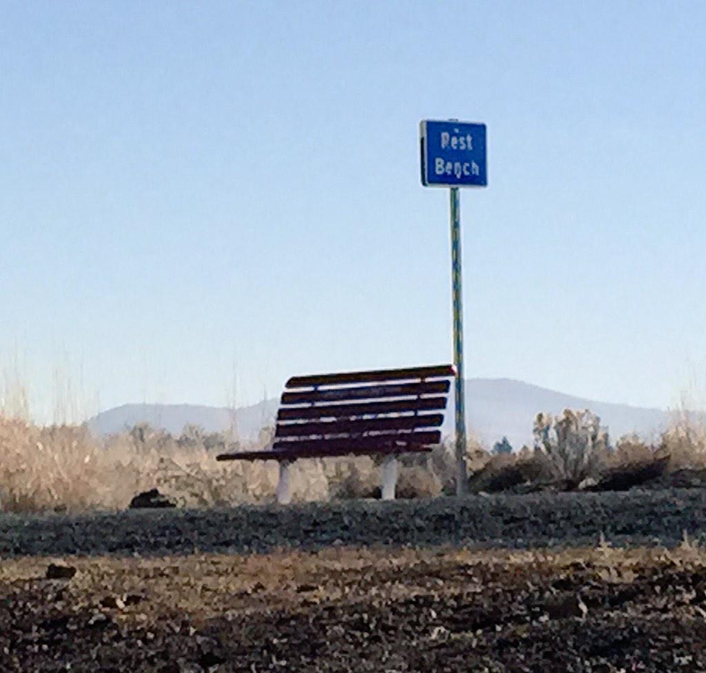 td_von's tweet photo. In case you're unaware what this object is, Klamath County taxpayers have paid to clarify. #restbench @klamathcounty http://t.co/3LvHhWjh2K