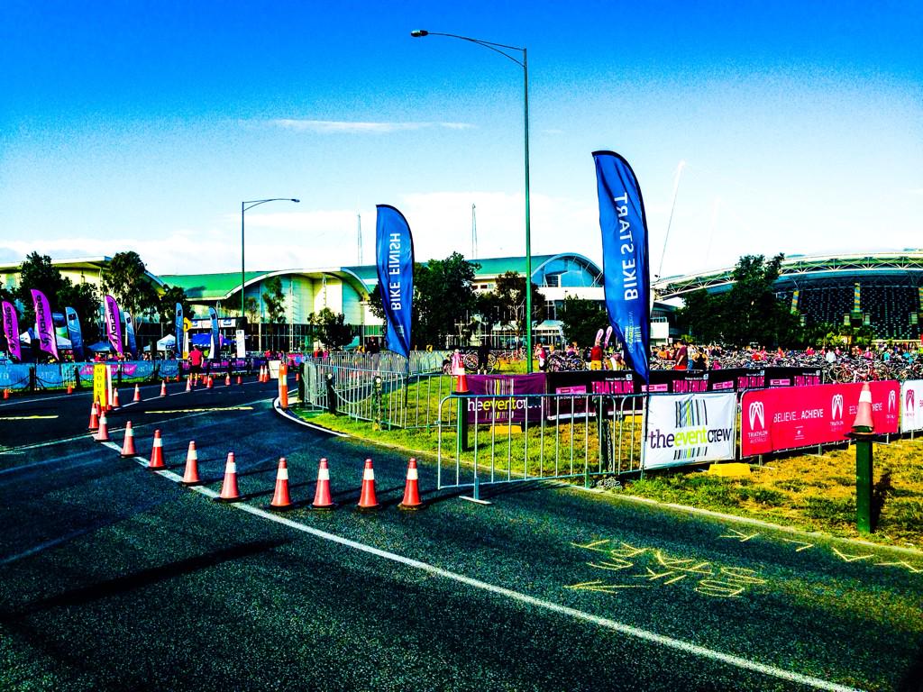 TriMultiCoach's tweet image. A HUGE thank you to all our volunteers at today's @triathlonpink Melbourne! #TriathlonPink #teampinkie #triathlon
