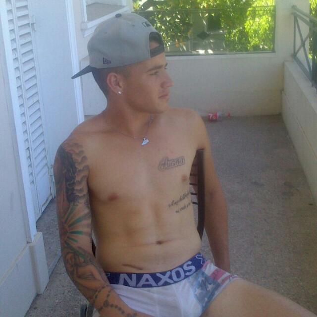 EverUllua's tweet photo. Que nadie cortes tus alas , tu decides que tan algo quieres volar ~ http://t.co/uhYc2cimGv