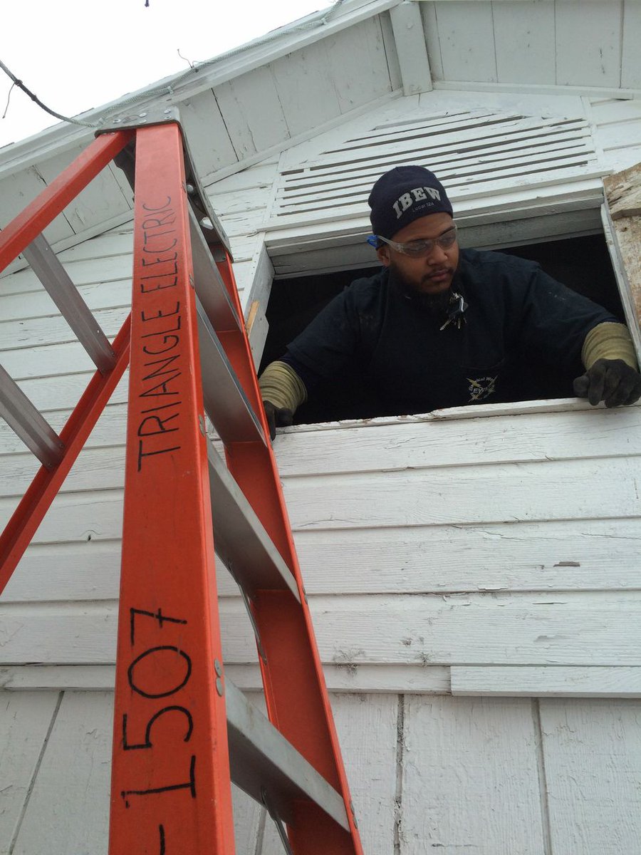 #IBEW <a href="/58_ibew/">IBEW Local 58</a> <a href="/IBEWRENEW/">RENEW</a> Volunteering <a href="/ForgottnHarvest/">Forgotten Harvest</a>  Ore Creek Farm with their electrical needs.