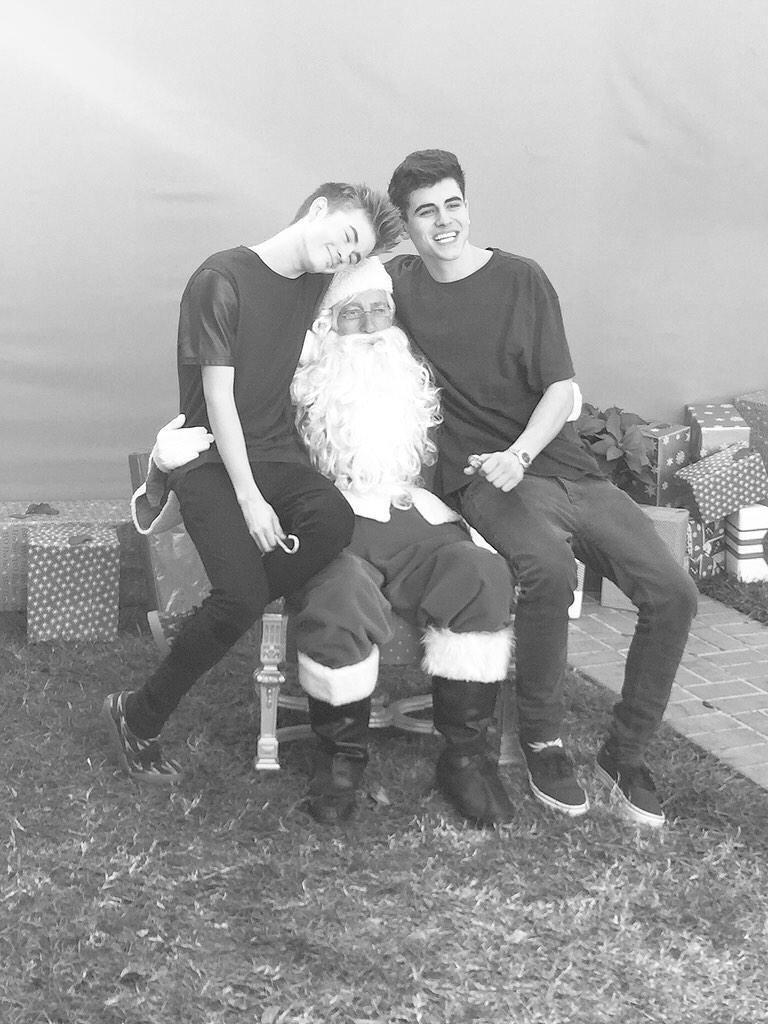 jackjohnson115's tweet photo. Never to old http://t.co/6y2ao56lcC