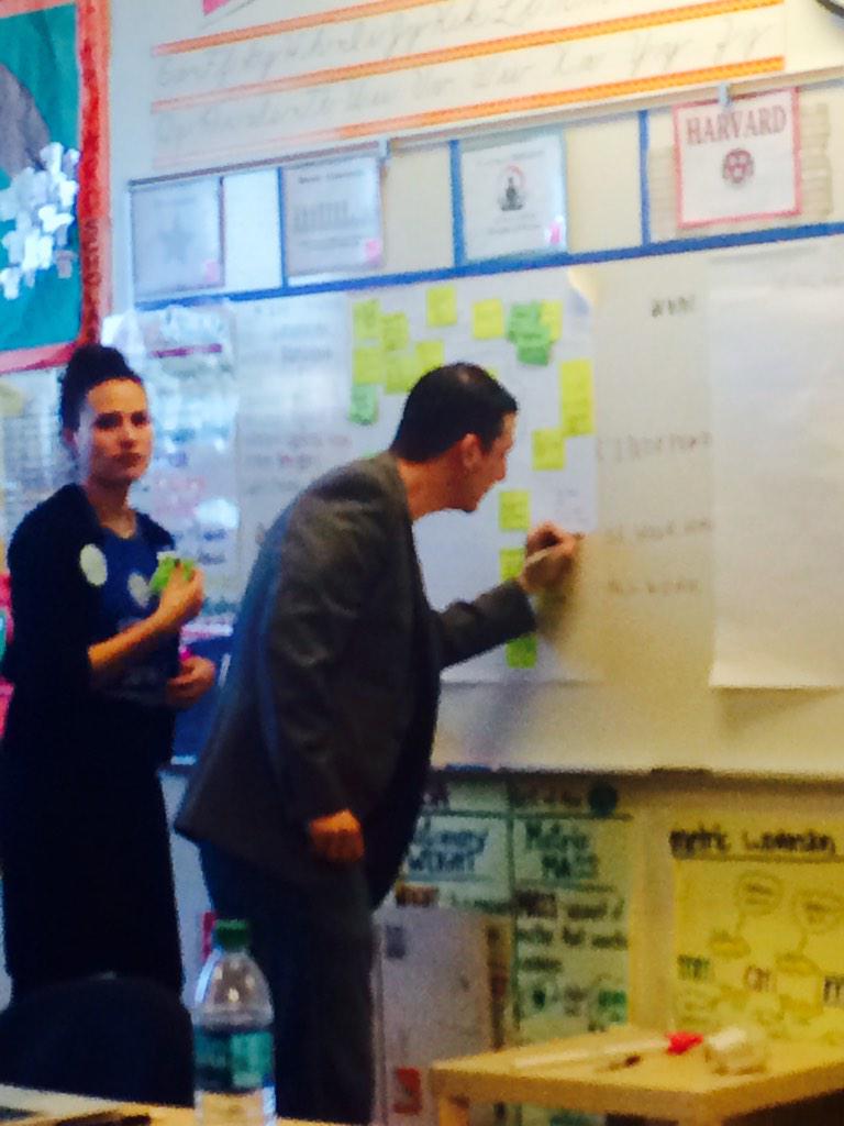 @mpeskay and @quientessentia1 lead a 👍 session on teacher and student tech standards at @KIPPLASchools #InnoDay15