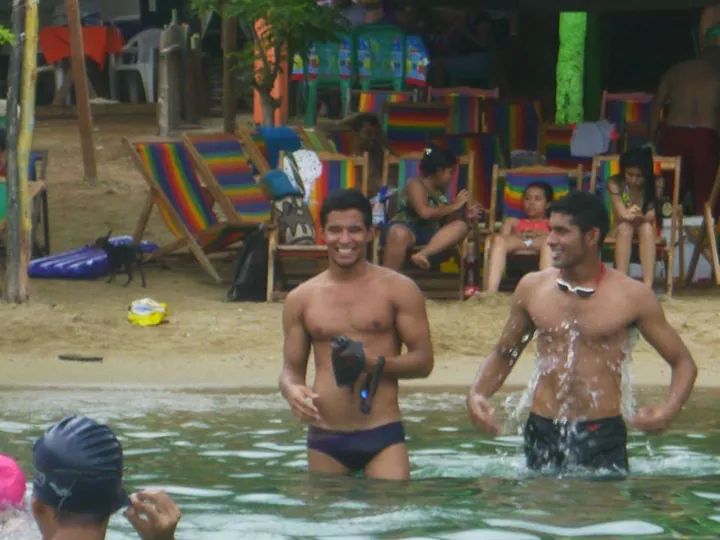 tagangapt's tweet photo. entrenando para aguas abiertas http://t.co/SLHvhQ4P5z