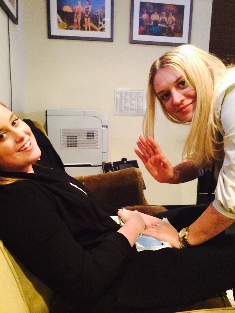 LauraHaefeli's tweet photo. My groin holy fuck !!! #workwounds @its_chulz http://t.co/CPwWH11Y7F
