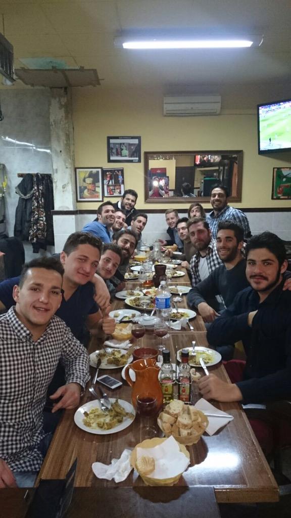 Porque lo mas importante es el equipo!! Tres puntos mas y a seguir sumando!!💪<a href="/wpterrassa/">CN Terrassa WP</a> @Mikidelaradio