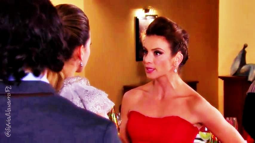 SilviaNavarroPL's tweet photo. 😍 #AnaLeal @SilvNavarro #MiCorazonEsTuyo #Cap134 http://t.co/mRuWkqBmp4