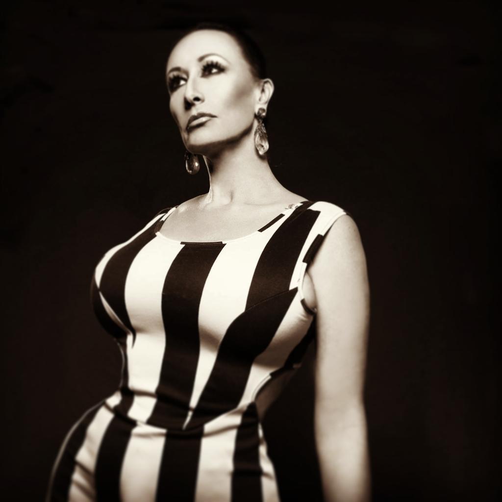 Slut rona ipswich, nacket guys