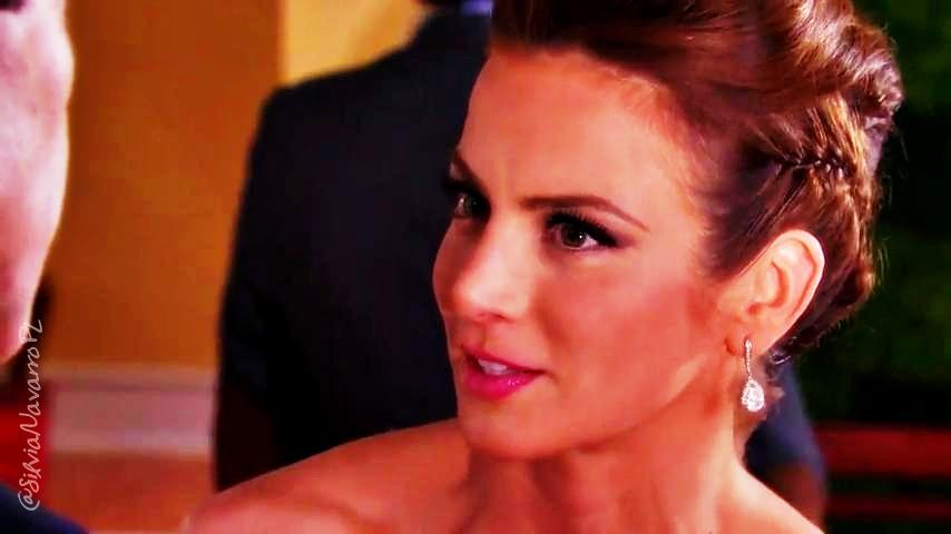 SilviaNavarroPL's tweet photo. 😍💜 #AnaLeal @SilvNavarro #Hermosa #MiCorazonEsTuyo #Cap134 http://t.co/L7SA04SWri