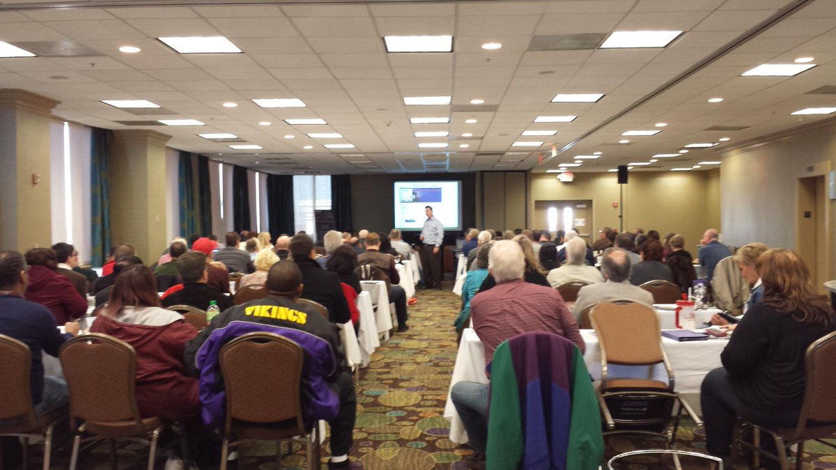 mareinet's tweet photo. Very awesome group today at Eddie Speed's #NoteBusiness Workshop. Many thanks to Eddie for info & crowd for energy!! http://t.co/wMXQfdv4vc