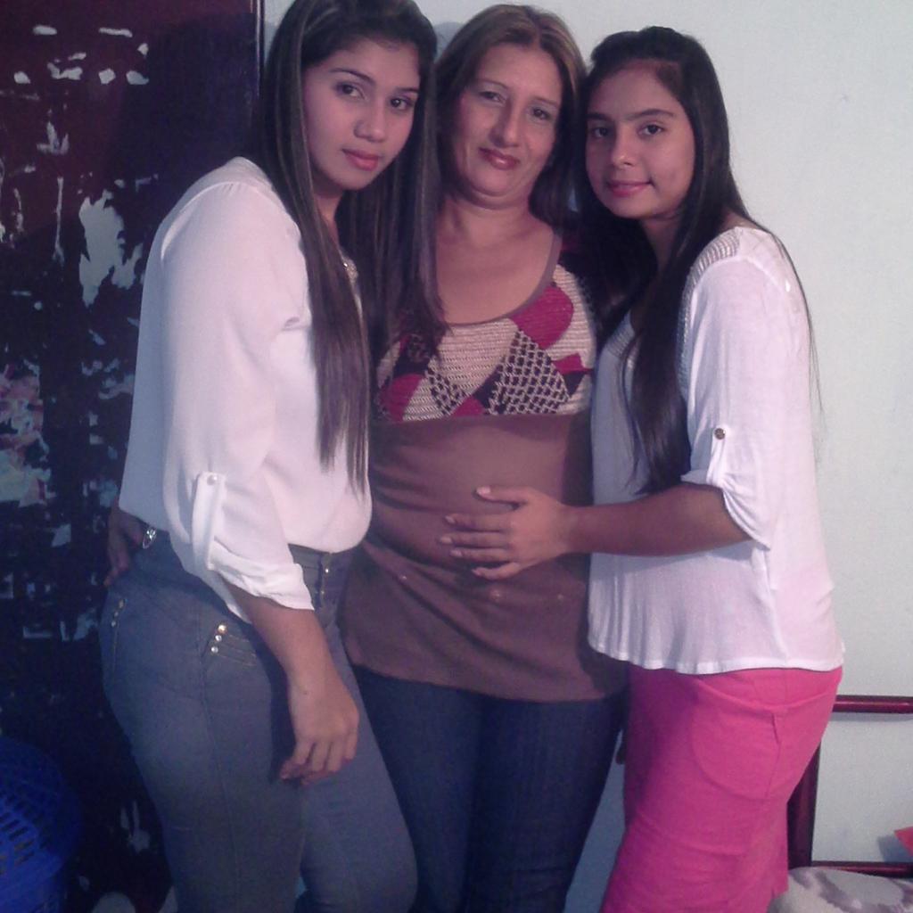 marianny conil (@caroconil) on Twitter photo 